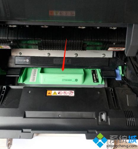 打印机为什么打印出来是黑的_打印出来纸张表面黑的解决方法