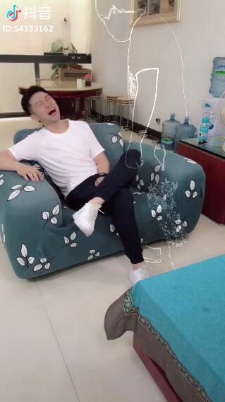 抖音透明人怎么拍的 抖音透明人制作教程