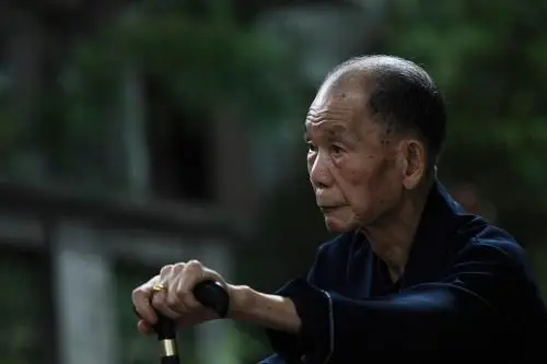 老太交友软件下载